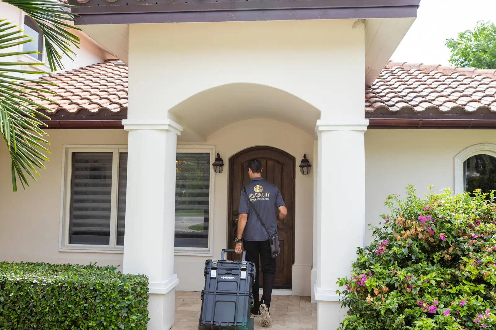 Inspector arriving at a South Florida home